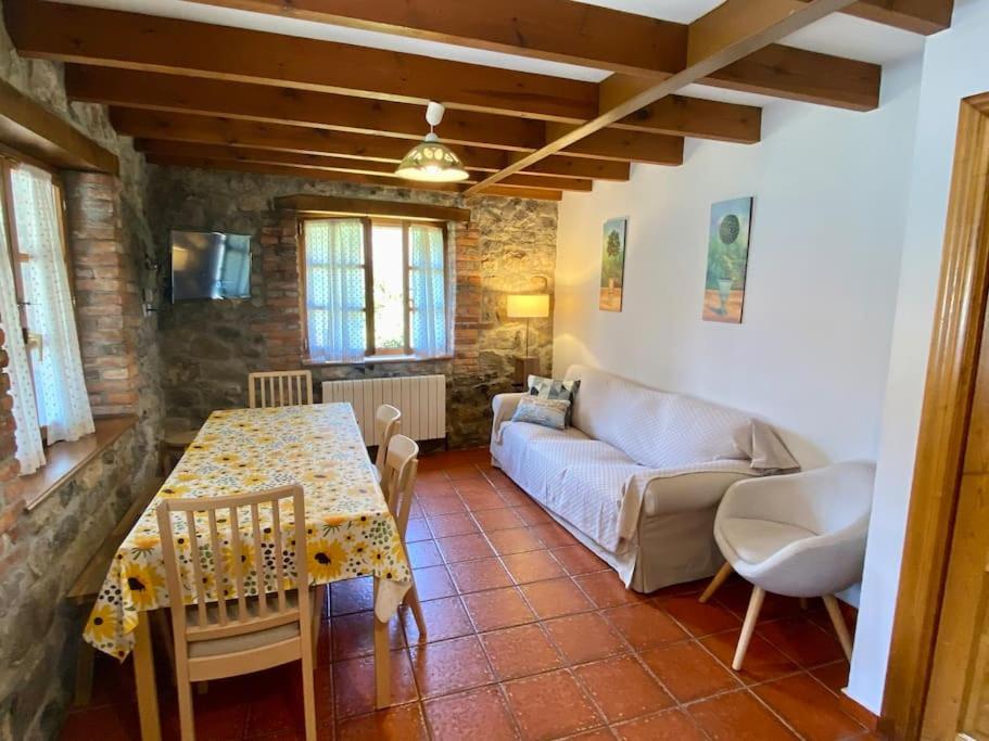 La Rotella, Calma Al Lado De Cangas De Onis Cangas de Onís Exterior foto